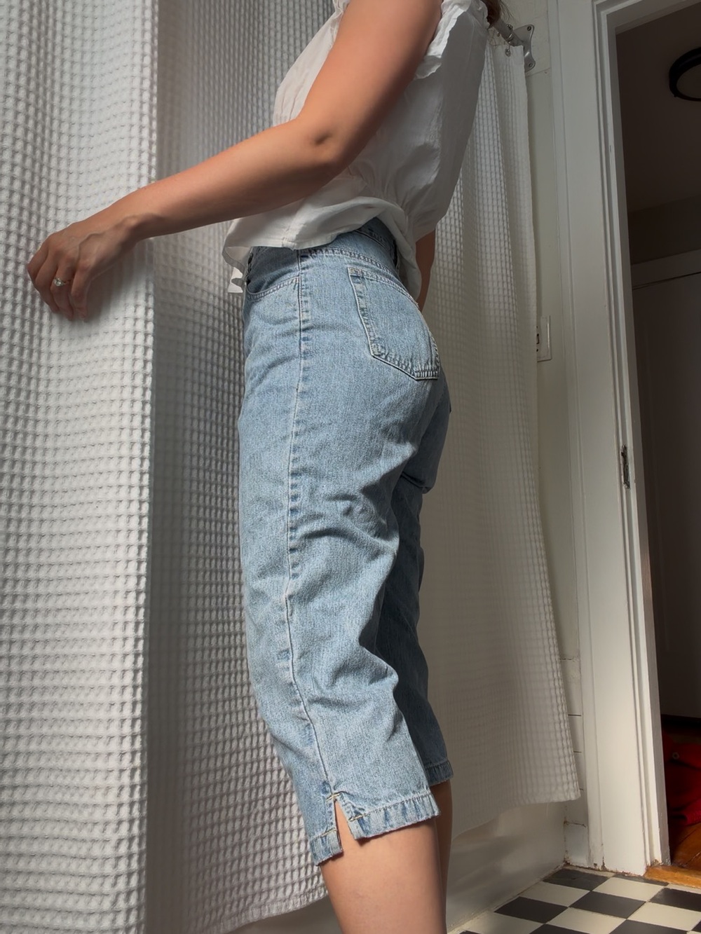St. John’s Bay Vintage Denim Cropped Women’s Jeans